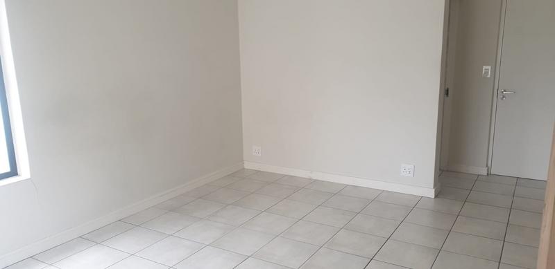 To Let 1 Bedroom Property for Rent in Gordons Bay Western Cape